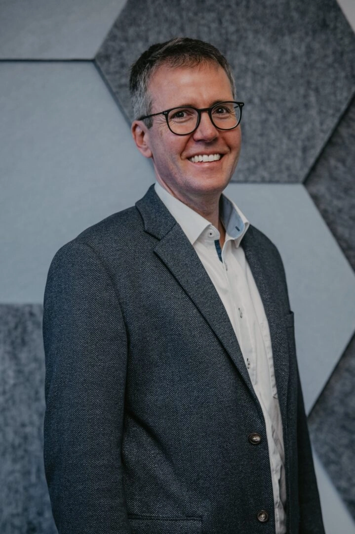Sprecher: Dr. Thomas Haßlöcher